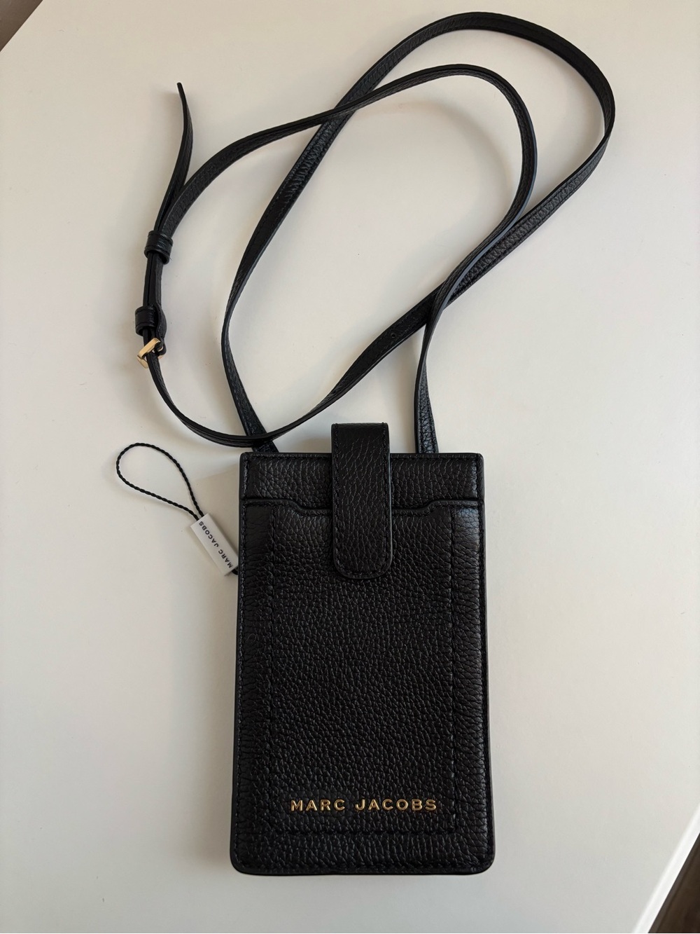 Marc Jacobs The Groove Pebble Leather Phone Crossbody Bag| Black |Gold NWOT
